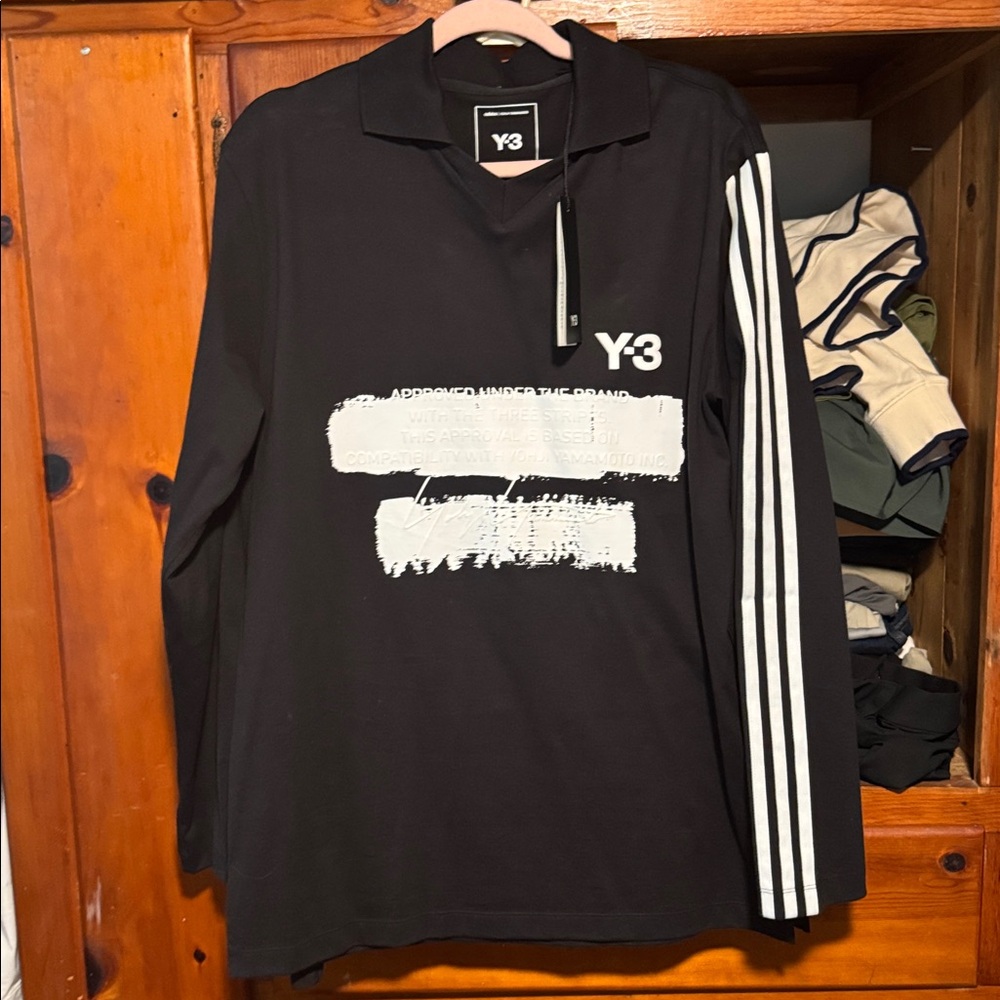 adidas Y-3 Men’s Black Long-Sleeve Graphic Tee with White Print Fits more like M
